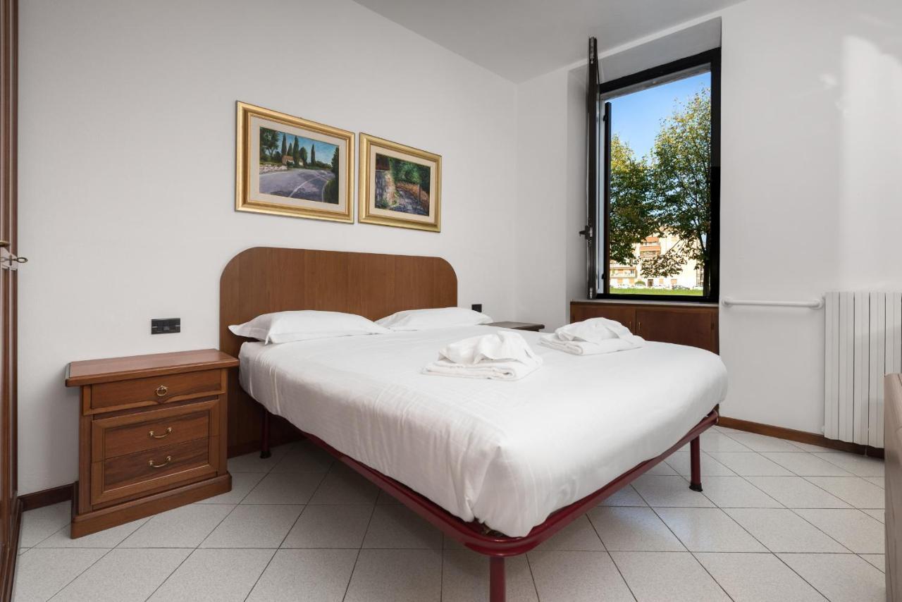 Appartement Flats4rent Regaste *