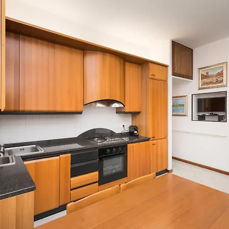 Appartamento Flats4Rent Regaste Verona Esterno foto